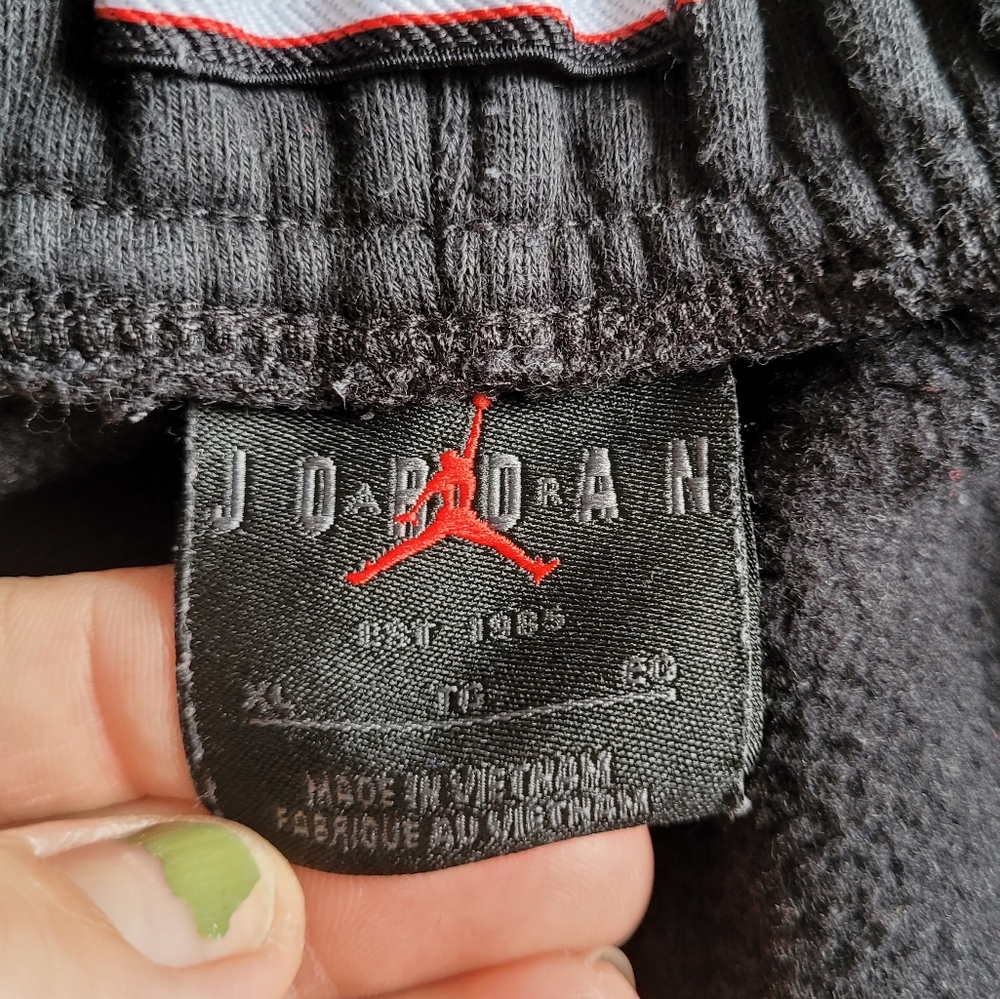 Nike Air Jordan Men's Jumpman Logo Fleece Shorts Black Size XL - Picture 9 of 13